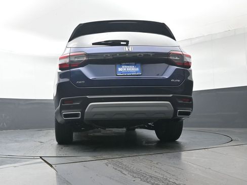 Certified 2023 Honda Pilot Elite image 38