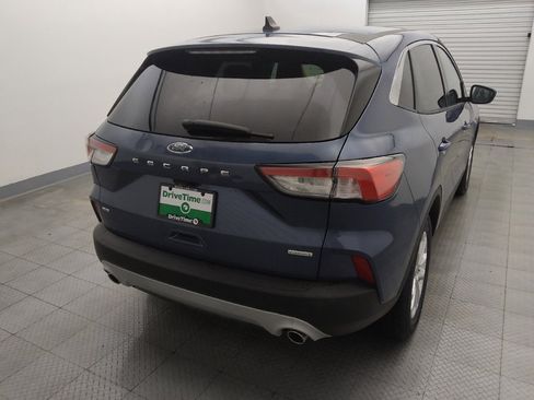 Used 2020 Ford Escape SE image 7