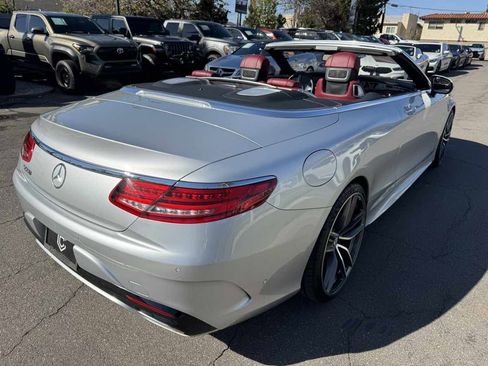 Used 2017 Mercedes-Benz S 550 Cabriolet image 10