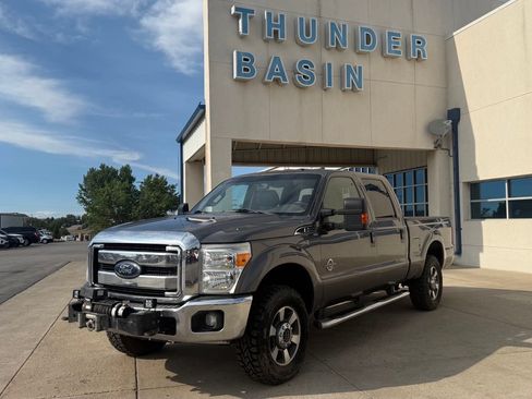 Used 2012 Ford F250 Lariat w/ Lariat Interior Pkg AWD/4WD image 1