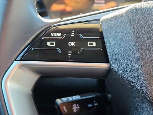 Certified 2025 Audi Q5 Premium w/ Convenience Package image 27