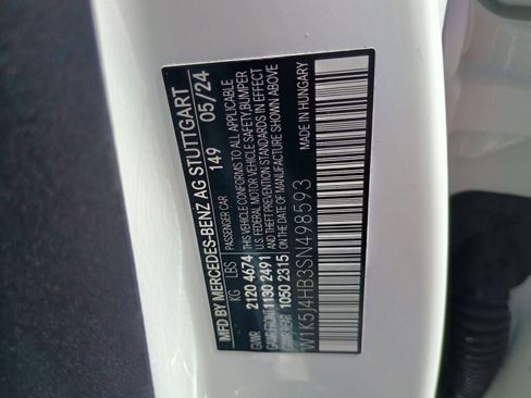 Certified 2025 Mercedes-Benz CLA 250 4MATIC image 27