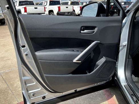 Used 2024 Toyota Corolla Cross XLE w/ Convenience Package image 22