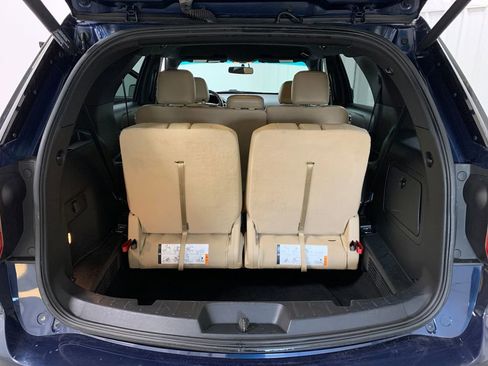 Used 2017 Ford Explorer XLT w/ Equipment Group 202A image 22