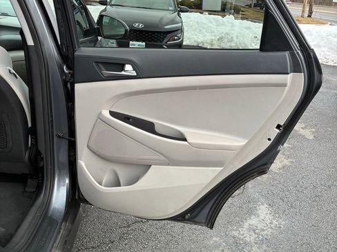 Used 2019 Hyundai Tucson SE w/ Cargo Package image 44