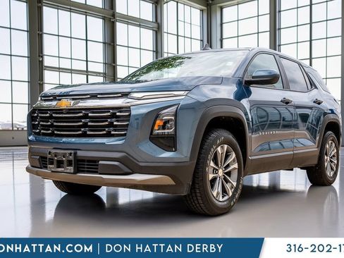 Used 2025 Chevrolet Equinox LT FWD image 1