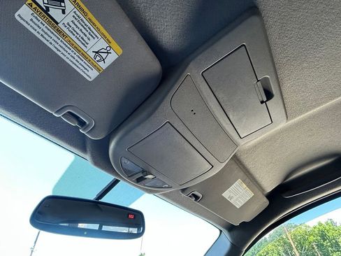 Used 2014 Nissan Titan PRO-4X AWD/4WD image 23