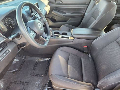 Used 2024 Nissan Altima 2.5 S image 14