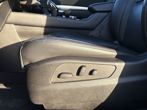 Used 2023 Cadillac XT4 Premium Luxury image 24