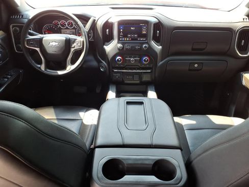 Used 2021 Chevrolet Silverado 1500 RST w/ Convenience Package II AWD/4WD image 15