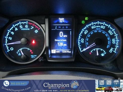 Used 2021 Toyota Tacoma TRD Off-Road image 28