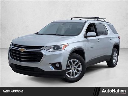 Used 2021 Chevrolet Traverse LT