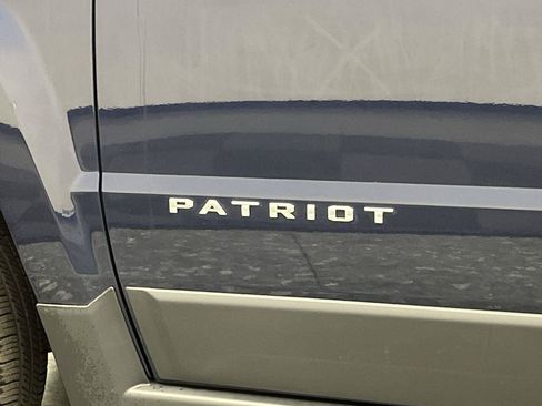 Used 2017 Jeep Patriot Sport w/ Power Value Group FWD image 20