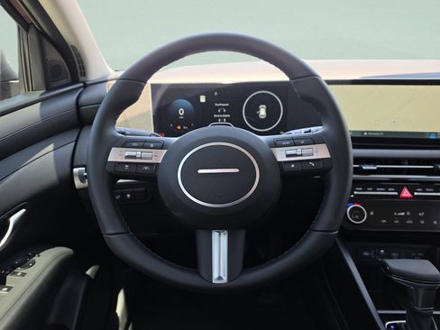 New 2026 Hyundai Tucson SEL FWD image 17
