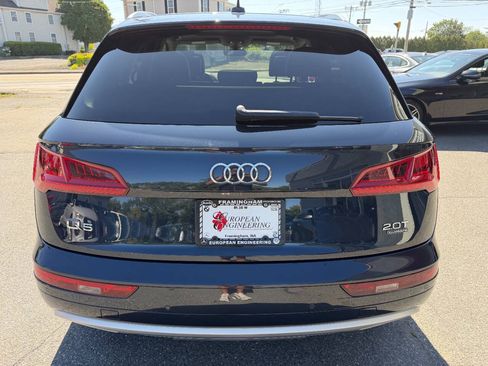 Used 2018 Audi Q5 2.0T Premium Plus w/ Premium Plus Package AWD/4WD image 6