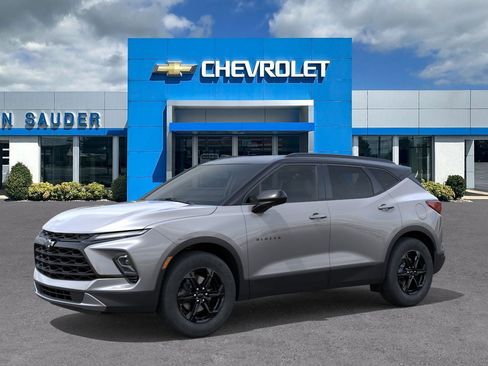 New 2026 Chevrolet Blazer LT image 2