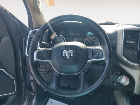 Used 2021 RAM 1500 Laramie RWD image 12