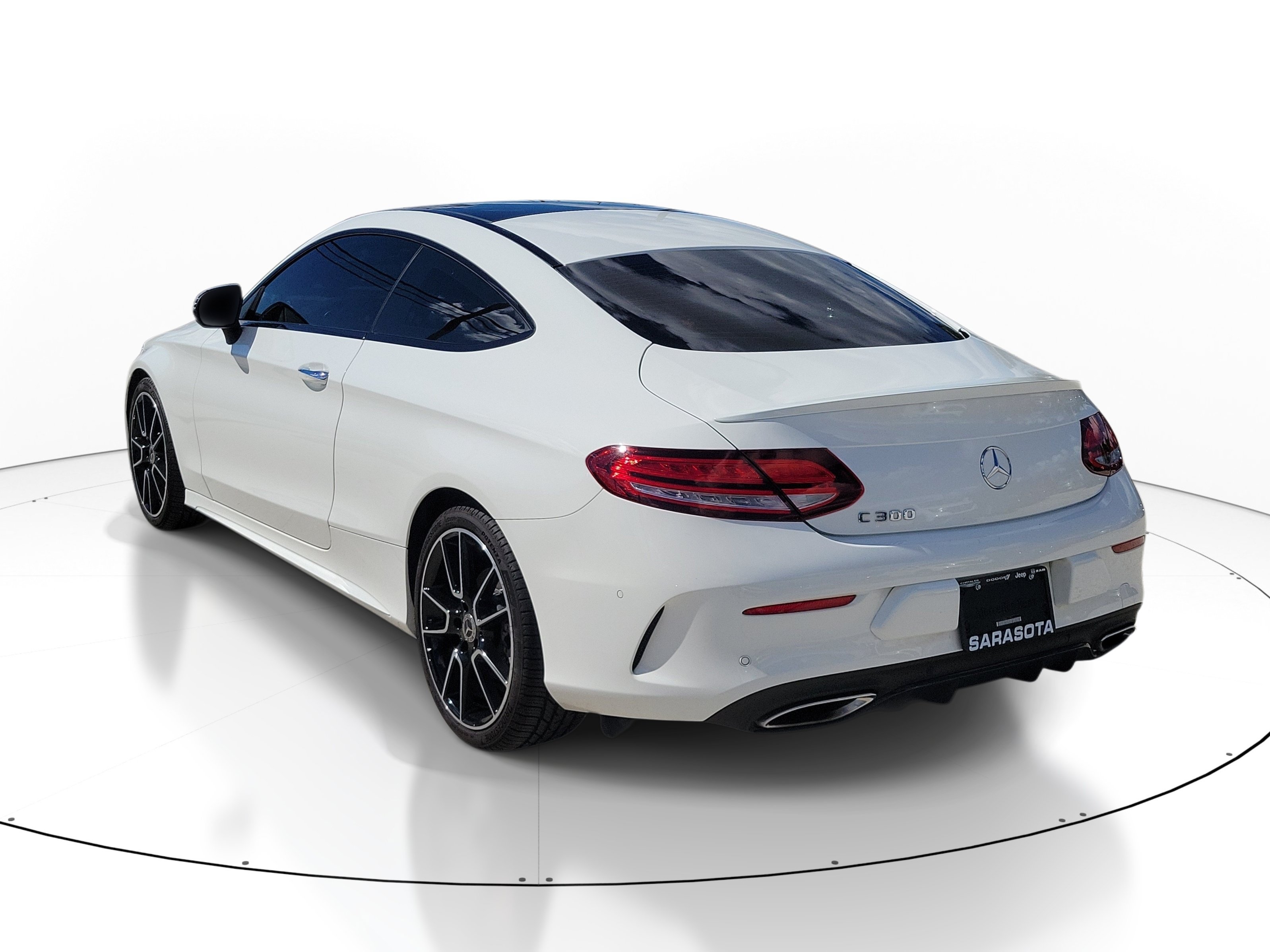 Used 2022 Mercedes-Benz C 300 Coupe image 4
