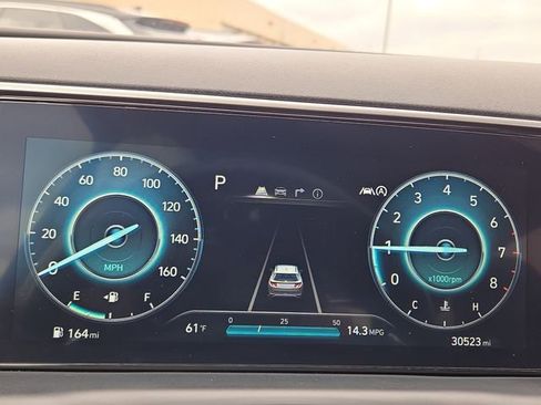 Certified 2023 Hyundai Tucson Limited FWD image 9