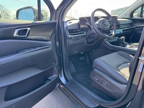 New 2026 Kia Carnival SX Prestige image 11