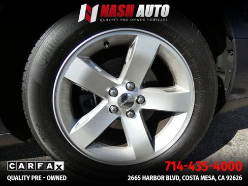 Used 2014 Dodge Challenger R/T RWD image 18