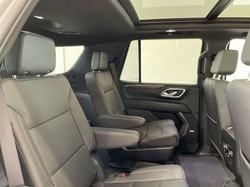 Used 2024 Chevrolet Tahoe Z71 w/ Luxury Package image 16