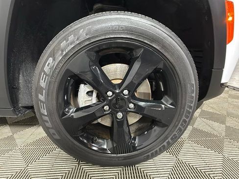 Used 2021 Jeep Grand Cherokee L Altitude image 54