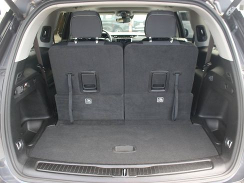 Used 2022 Jeep Grand Cherokee L Laredo w/ Luxury Tech Group I AWD/4WD image 11