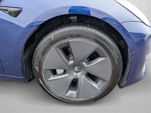 Used 2022 Tesla Model 3 image 22