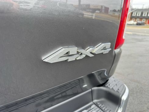 Used 2022 RAM 1500 Big Horn AWD/4WD image 10