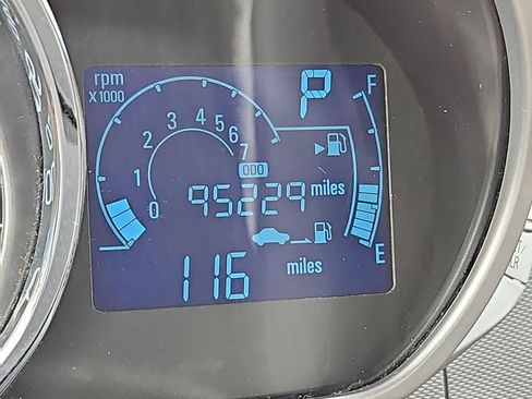 Certified 2014 Chevrolet Spark LT FWD image 18
