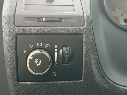 Used 2013 Dodge Challenger SRT8 w/ Harman Kardon Audio Group image 32