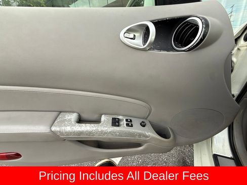 Used 2006 Nissan 350Z Touring RWD image 3