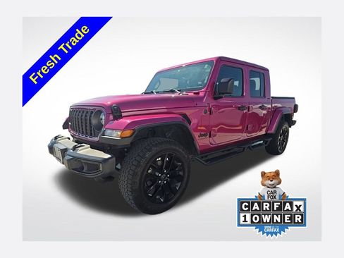 Used 2024 Jeep Gladiator Sport AWD/4WD image 1