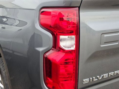 Used 2020 Chevrolet Silverado 1500 LT w/ Texas Edition image 9