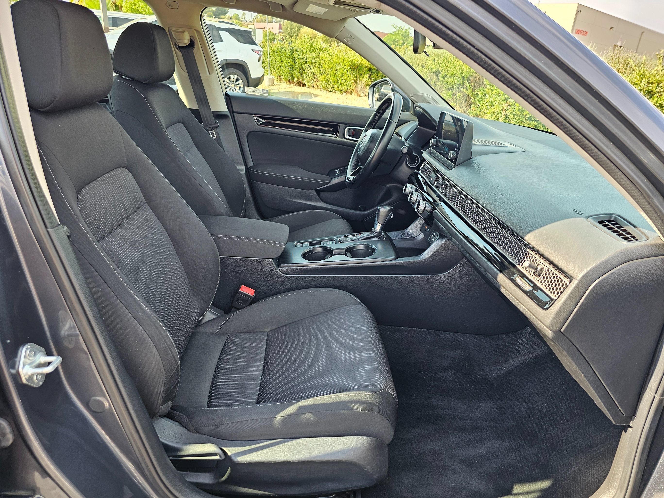 Used 2024 Honda Civic EX image 31