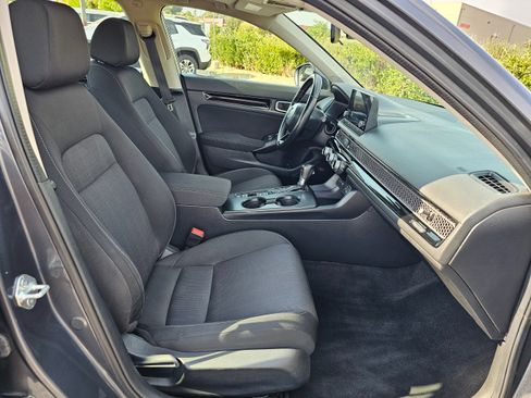 Used 2024 Honda Civic EX image 31