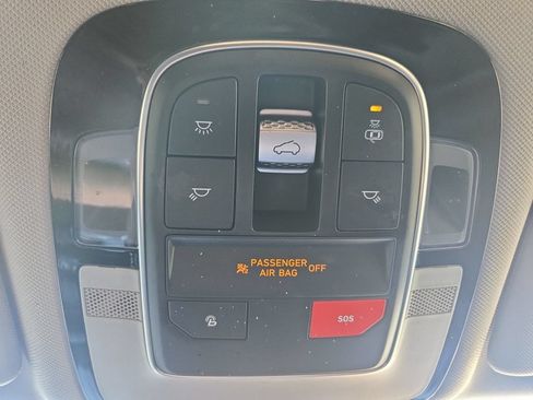 Used 2023 Hyundai Santa Fe SEL w/ Premium Package FWD image 26