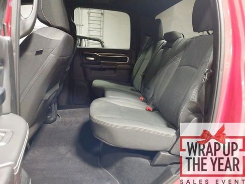 Used 2024 RAM 2500 Big Horn w/ Sport Appearance Package image 9