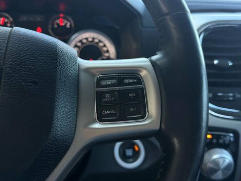 Used 2018 RAM 1500 Laramie w/ Convenience Group AWD/4WD image 37