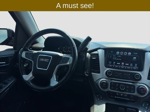 Used 2020 GMC Yukon XL SLT AWD/4WD image 14