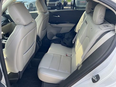 Used 2021 Cadillac XT4 Premium Luxury w/ Cold Weather Package image 7