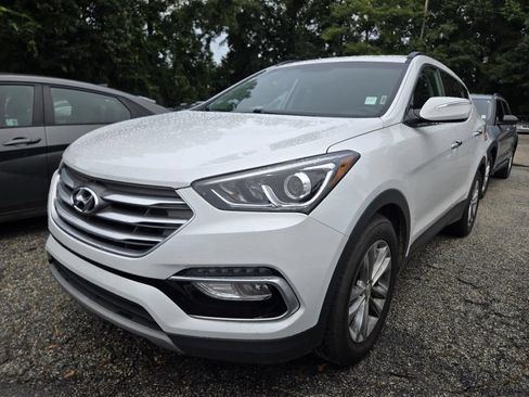 Used 2018 Hyundai Santa Fe Sport 2.0T w/ Cargo Package FWD image 2