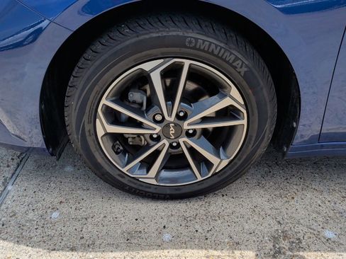 Used 2022 Kia Forte LXS FWD image 34