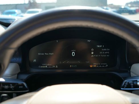 Used 2020 Lincoln Aviator Reserve AWD/4WD image 10