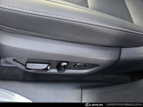 Used 2025 Lexus RX 350 Premium image 15