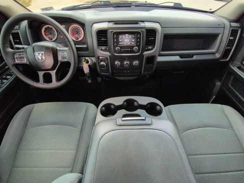 Used 2017 RAM 1500 Express w/ Express Value Package RWD image 18