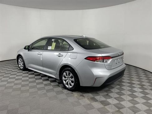 New 2026 Toyota Corolla LE image 5