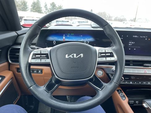Certified 2024 Kia Telluride SX X-Line image 18
