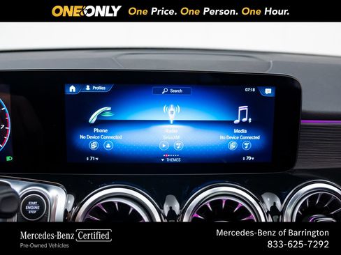 Used 2023 Mercedes-Benz GLB 250 4MATIC image 25